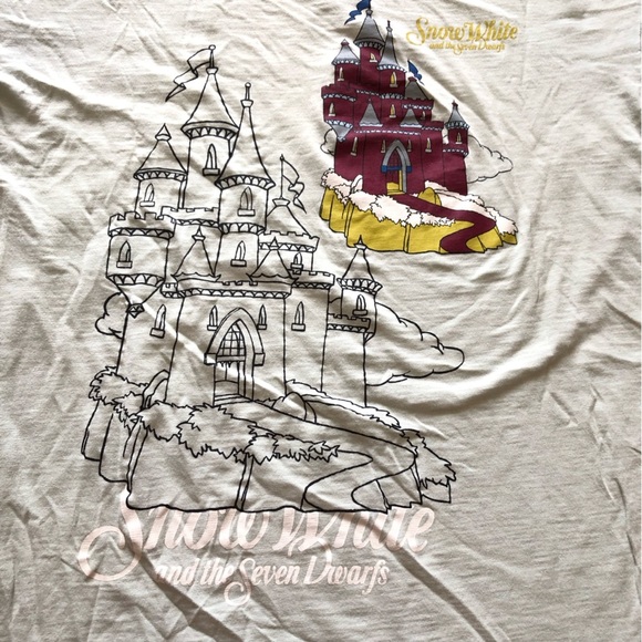 Uniqlo x Undercover Disney Snow White T Shirt Size S - Picture 8 of 11